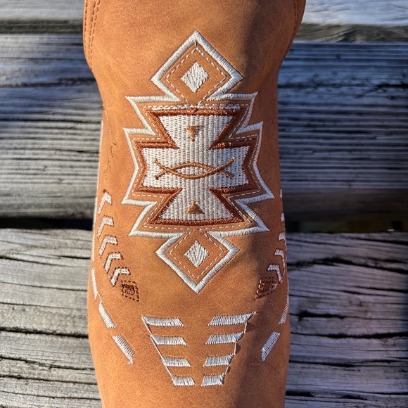 ☀️ BUTITI | Boho Booties | Side Cut | EURO 43, US 10. - Picture 9 of 15